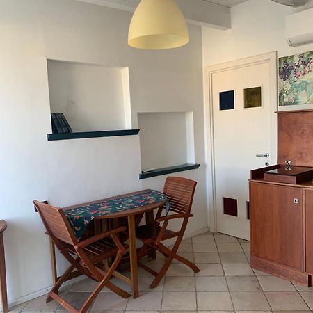 Bed and Breakfast Le Tre Civette Lecce Exterior foto