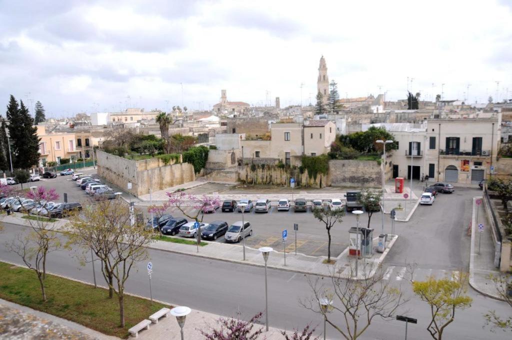 Bed and Breakfast Le Tre Civette Lecce Exterior foto