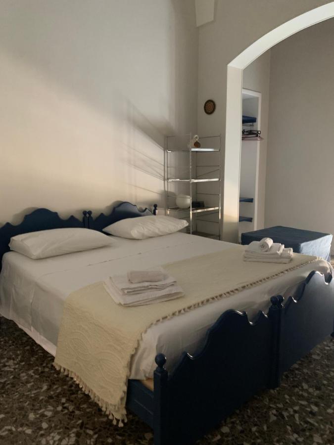 Bed and Breakfast Le Tre Civette Lecce Exterior foto