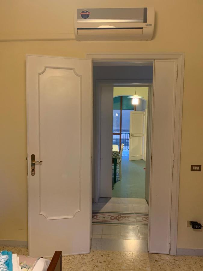 Bed and Breakfast Le Tre Civette Lecce Exterior foto