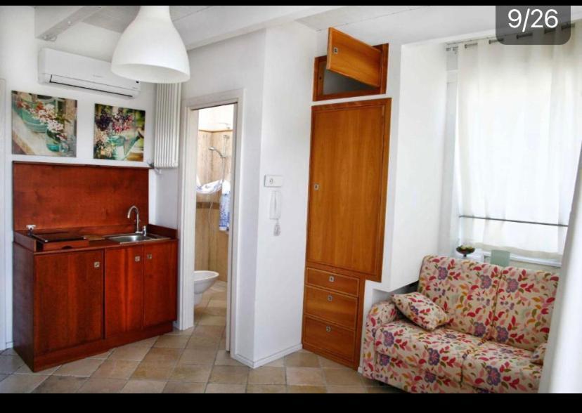 Bed and Breakfast Le Tre Civette Lecce Exterior foto