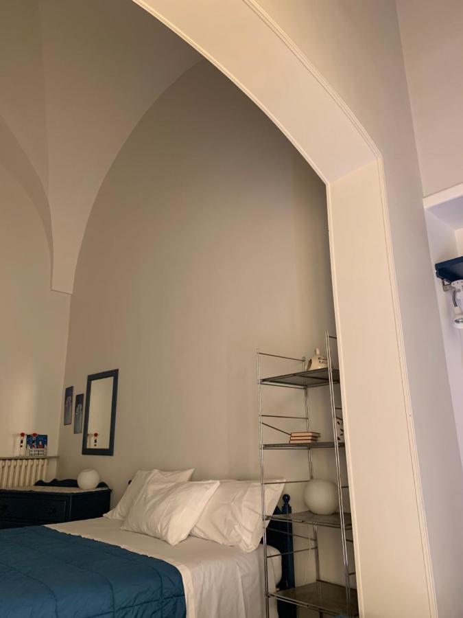 Bed and Breakfast Le Tre Civette Lecce Exterior foto
