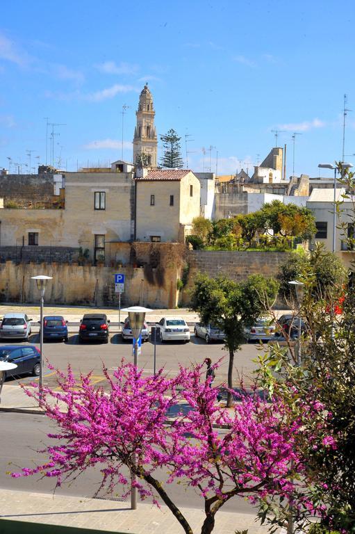 Bed and Breakfast Le Tre Civette Lecce Exterior foto